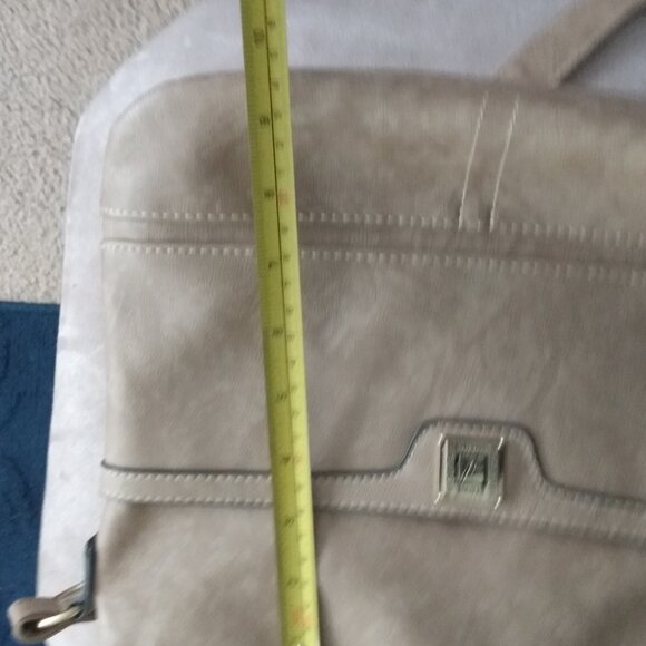 STONE MOUNTAIN WOMEN'S CROSSBODY HOBO SHOULDER BAG - Picture 10 of 14